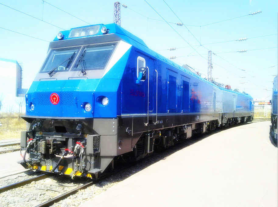 HXD2F机车.jpg
