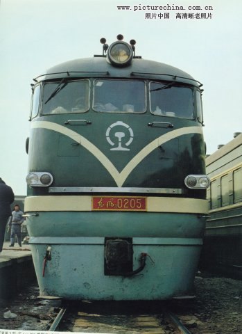东风30205-0.jpg