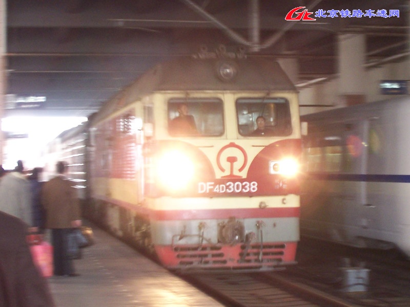 DF4D-3038.jpg