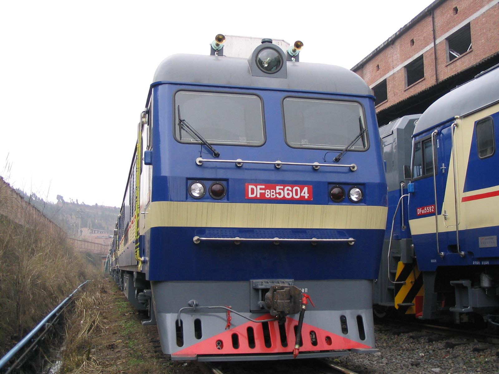 DF8B_5604呼局集段-1.jpg