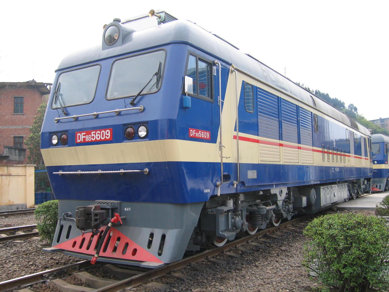 DF8B_5609呼局集段-1.jpg