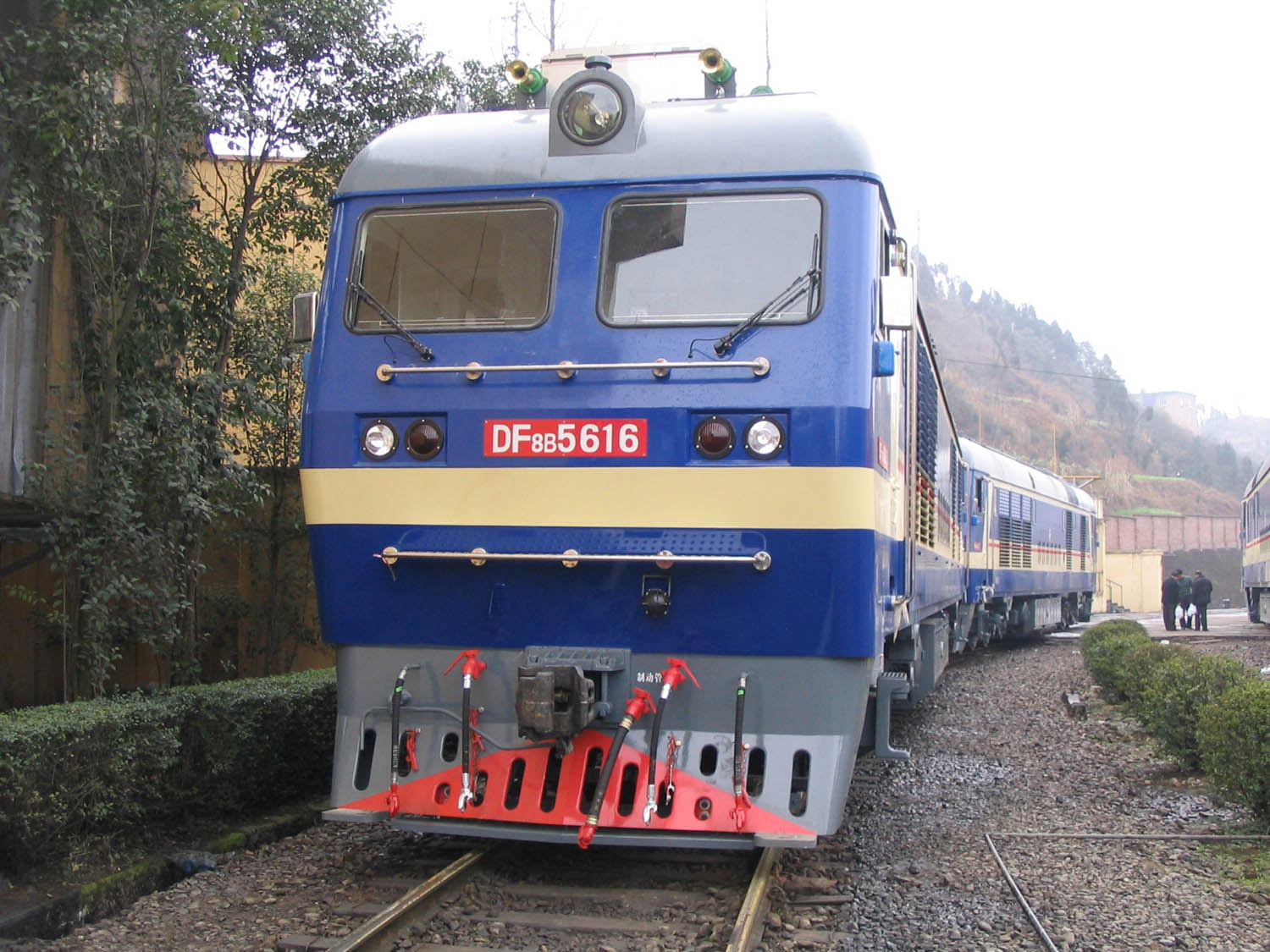 DF8B_5616武沁铁路-1.jpg