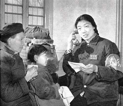 女民兵.jpg