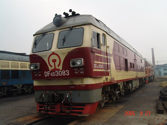 4d-3083.jpg