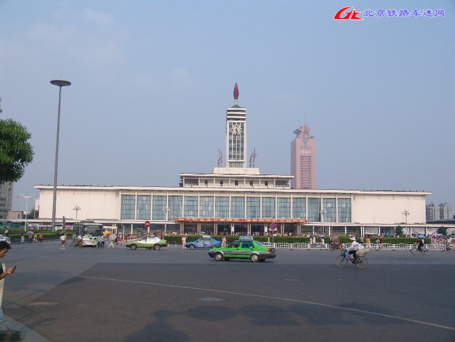 长沙站 2.jpg