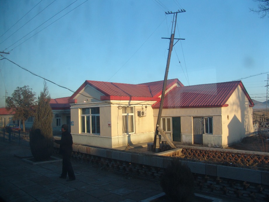 邰集屯站.JPG