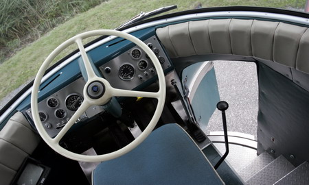 483cf88302000f7p.jpg