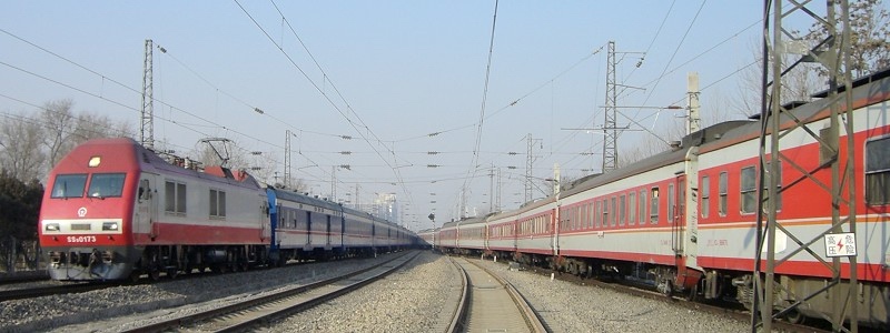 精彩会车.jpg