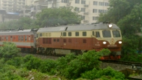 20120512【汶川地震纪念日、护士节】桂林黑山弯道拍车，有DF4D和DF11G！