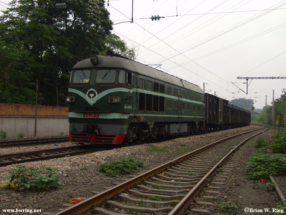 东风4-0015.jpg